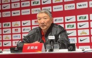 开云体育官方网站-需要适应！中国女篮热身赛三分28中5，11助攻19失误